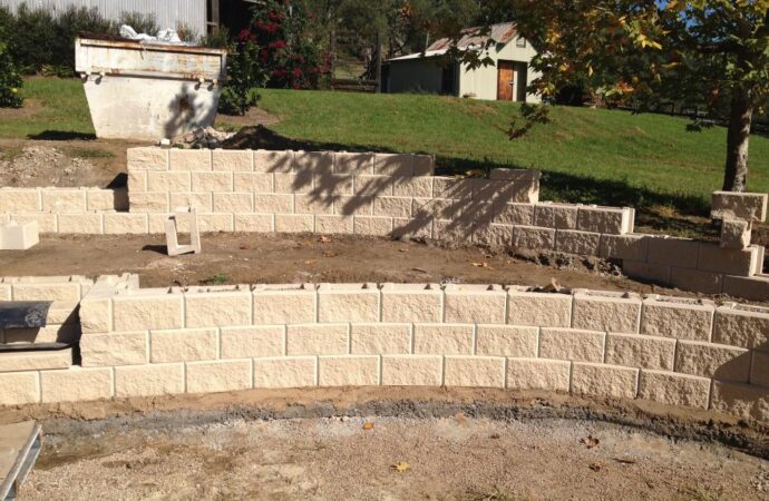 Retaining & Retention Walls-Mesquite TX Landscape Designs & Outdoor Living Areas-We offer Landscape Design, Outdoor Patios & Pergolas, Outdoor Living Spaces, Stonescapes, Residential & Commercial Landscaping, Irrigation Installation & Repairs, Drainage Systems, Landscape Lighting, Outdoor Living Spaces, Tree Service, Lawn Service, and more.