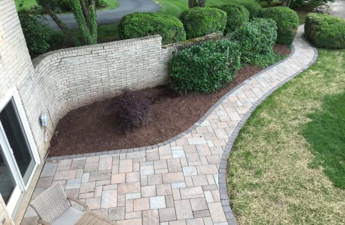 Stonescapes-Mesquite TX Landscape Designs & Outdoor Living Areas-We offer Landscape Design, Outdoor Patios & Pergolas, Outdoor Living Spaces, Stonescapes, Residential & Commercial Landscaping, Irrigation Installation & Repairs, Drainage Systems, Landscape Lighting, Outdoor Living Spaces, Tree Service, Lawn Service, and more.